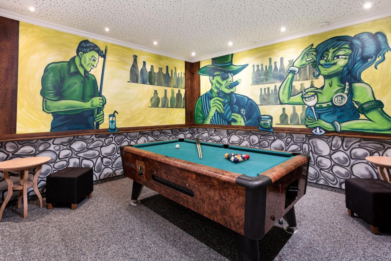 Almhof Alpin Apartments & Spa Dienten am Hochkönig Zewnętrze zdjęcie