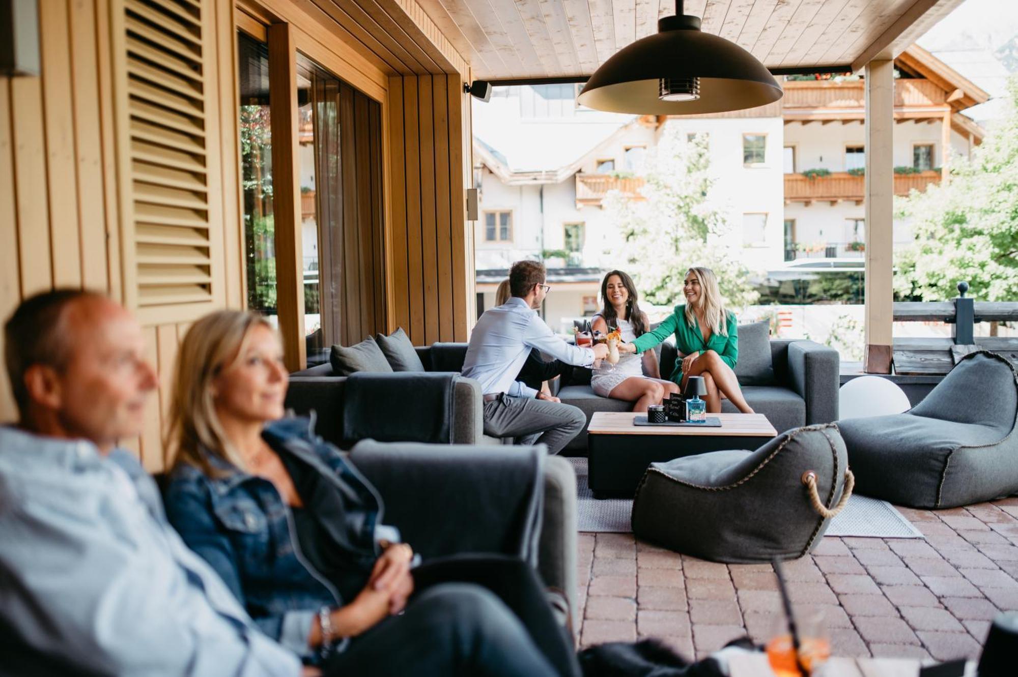 Almhof Alpin Apartments & Spa Dienten am Hochkönig Zewnętrze zdjęcie